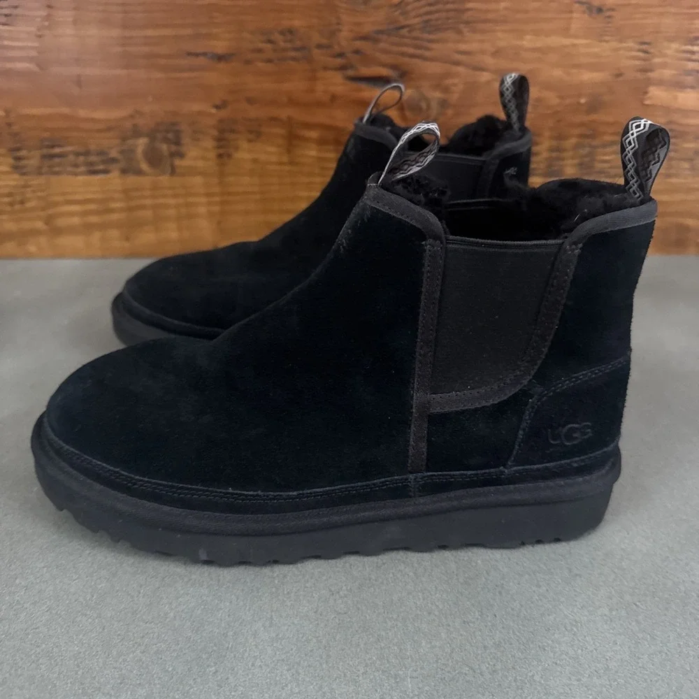 UGG neumel chelsea